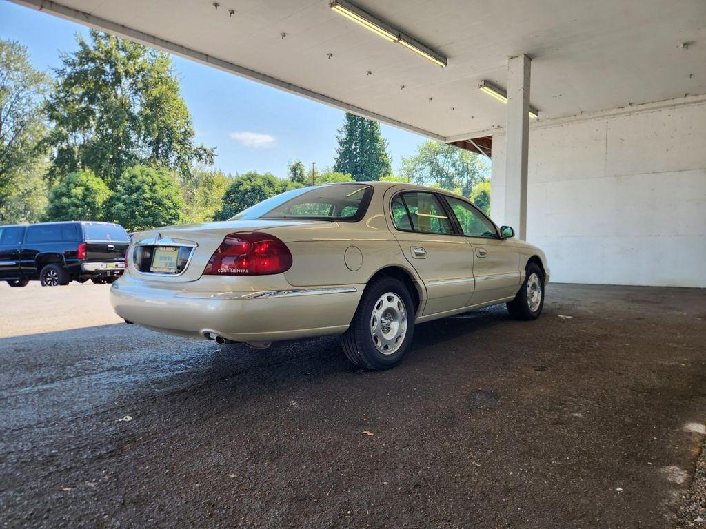 used 2002 Lincoln Continental car, priced at $6,597