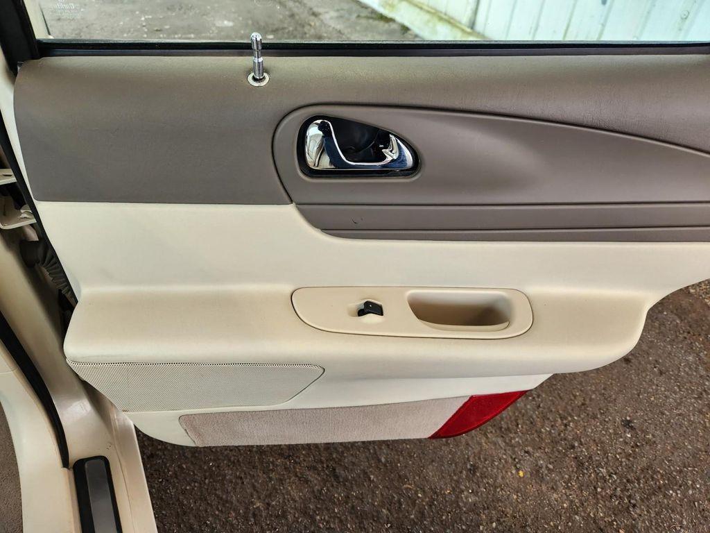 used 2002 Lincoln Continental car, priced at $6,597