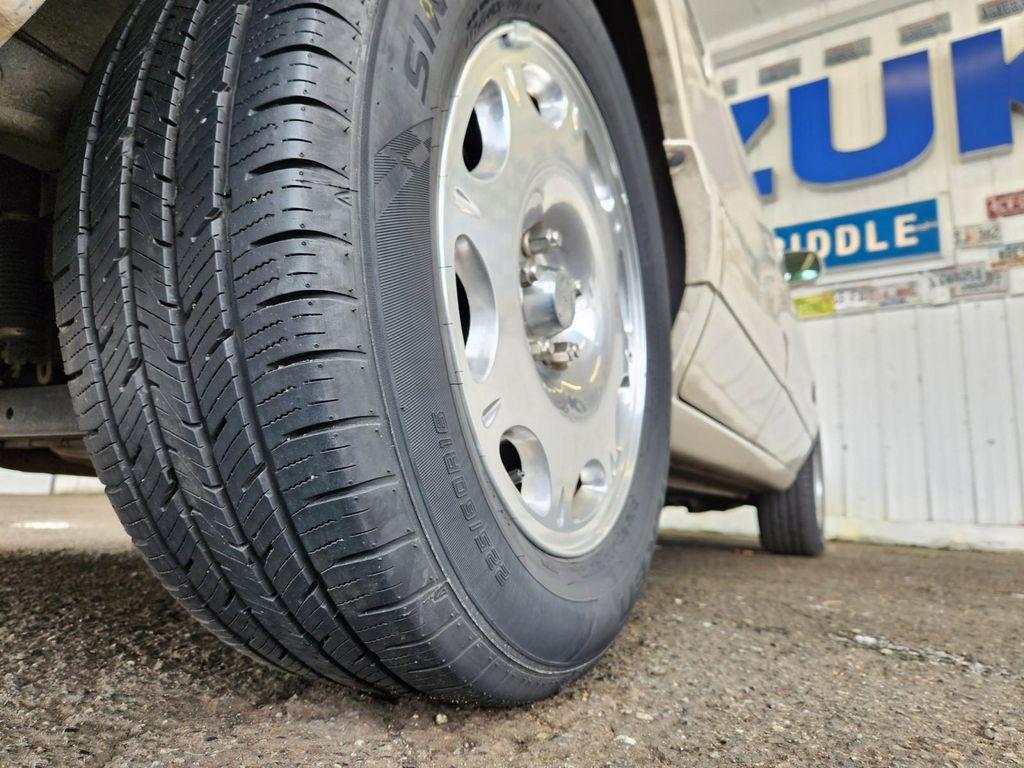 used 2002 Lincoln Continental car, priced at $6,597