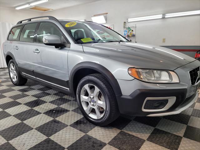 used 2009 Volvo XC70 car, priced at $9,495