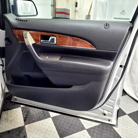 used 2013 Lincoln MKX car, priced at $10,495