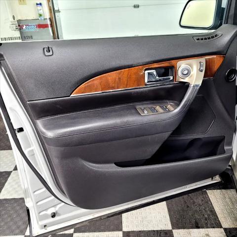 used 2013 Lincoln MKX car, priced at $10,495