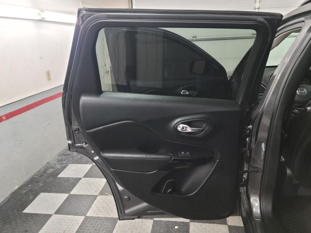 used 2019 Jeep Cherokee car, priced at $14,995