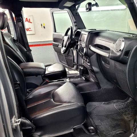 used 2016 Jeep Wrangler Unlimited car, priced at $20,995