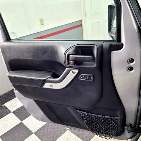 used 2016 Jeep Wrangler Unlimited car, priced at $20,995