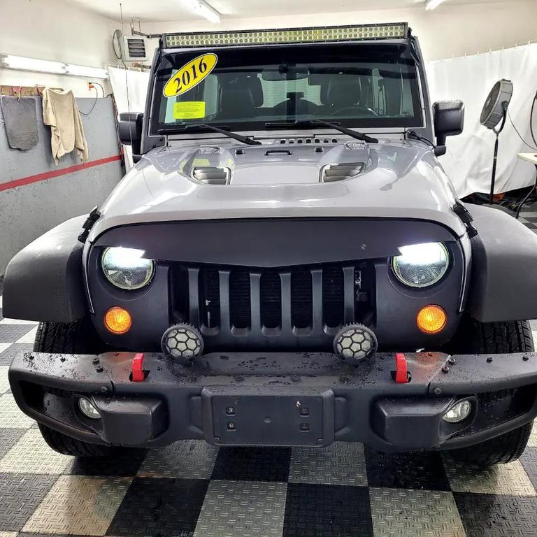 used 2016 Jeep Wrangler Unlimited car, priced at $20,495