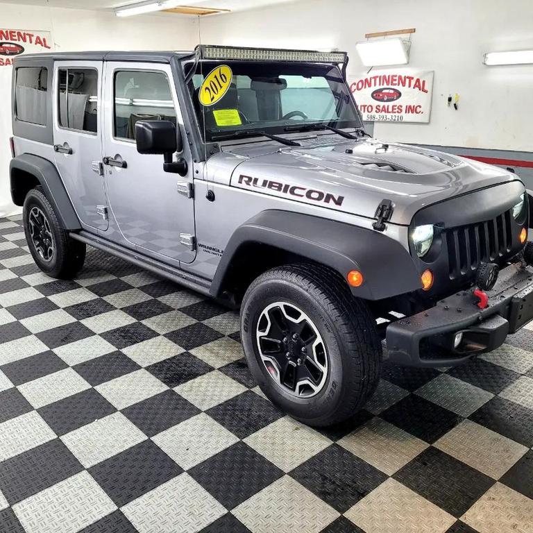 used 2016 Jeep Wrangler Unlimited car, priced at $20,495