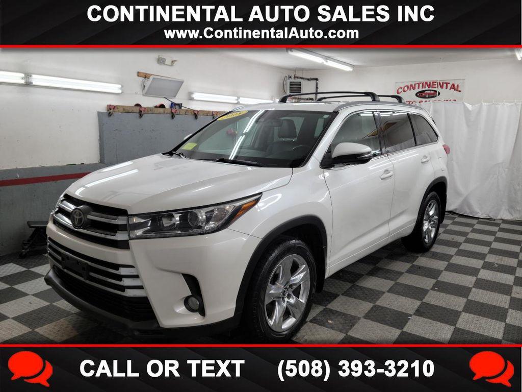 used 2018 Toyota Highlander car, priced at $16,995