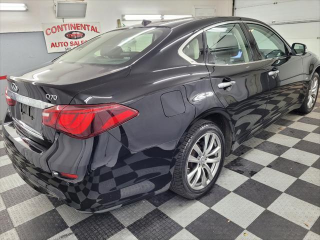 used 2018 INFINITI Q70 car, priced at $22,495