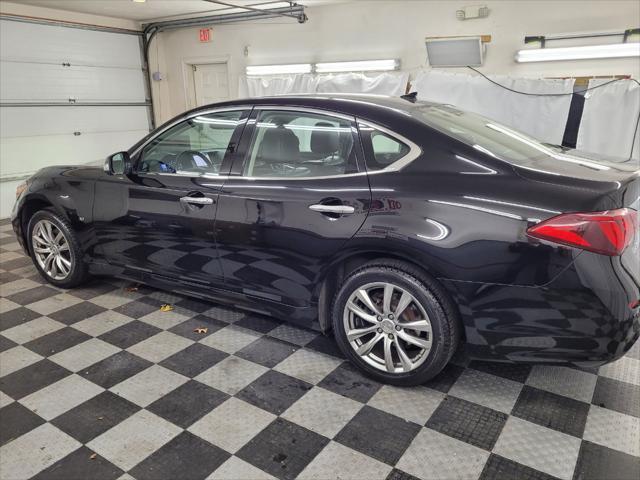 used 2018 INFINITI Q70 car, priced at $22,495