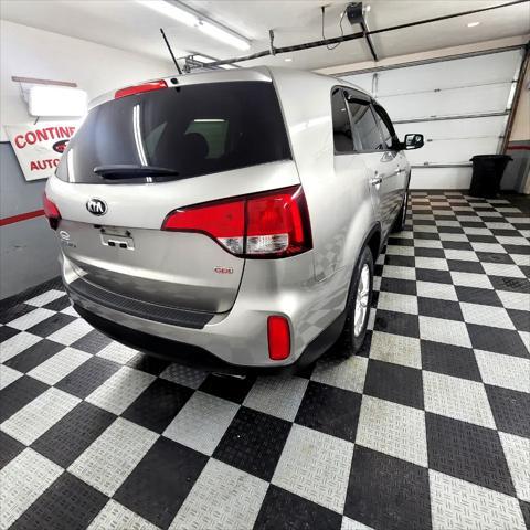 used 2015 Kia Sorento car, priced at $8,795