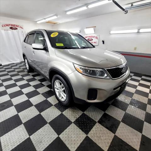 used 2015 Kia Sorento car, priced at $8,795