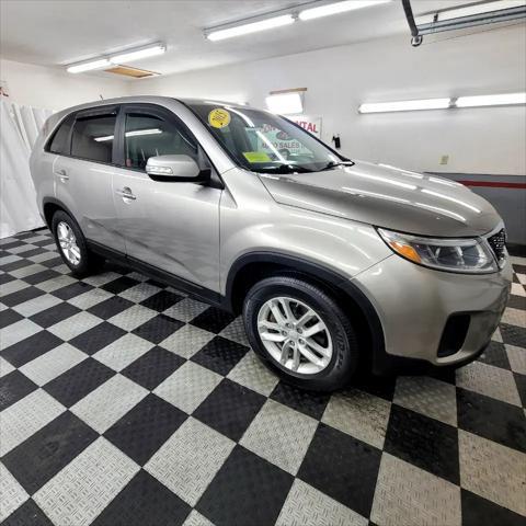 used 2015 Kia Sorento car, priced at $8,795