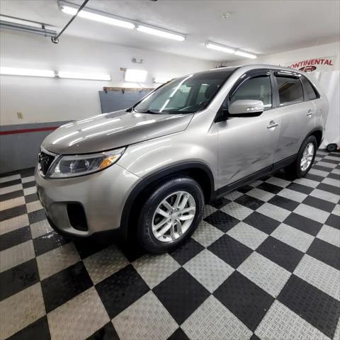 used 2015 Kia Sorento car, priced at $8,795