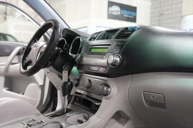 used 2011 Toyota Highlander car, priced at $6,791