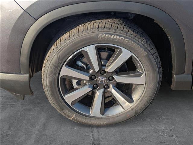 new 2025 Honda Pilot car, priced at $50,665