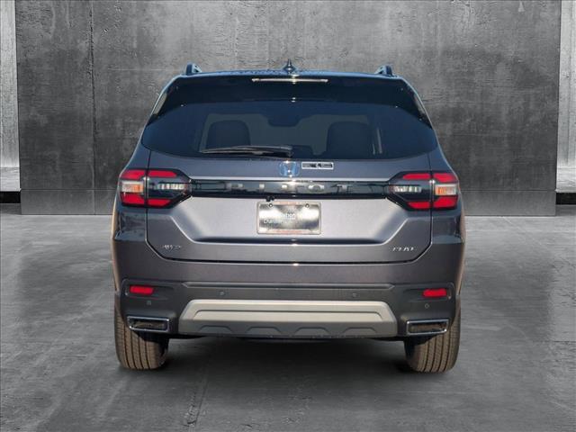 new 2025 Honda Pilot car, priced at $50,665