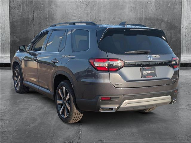 new 2025 Honda Pilot car, priced at $50,665