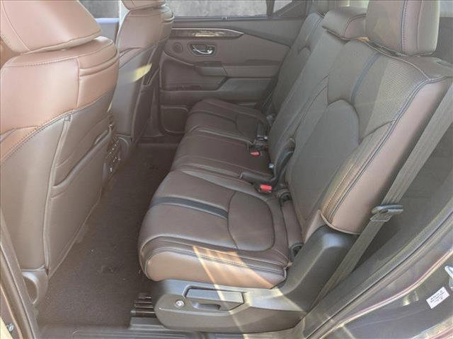 new 2025 Honda Pilot car, priced at $50,665
