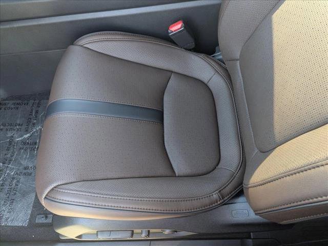 new 2025 Honda Pilot car, priced at $50,665