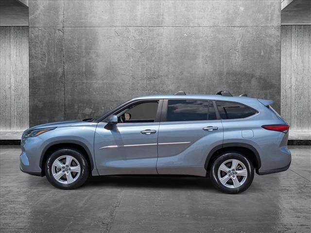 used 2023 Toyota Highlander car, priced at $34,493