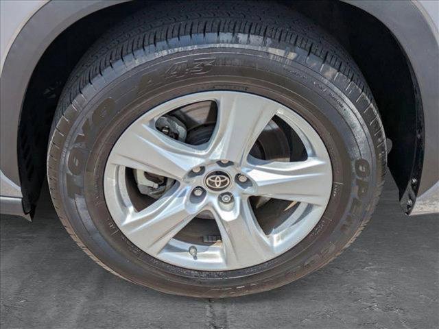 used 2023 Toyota Highlander car, priced at $34,493