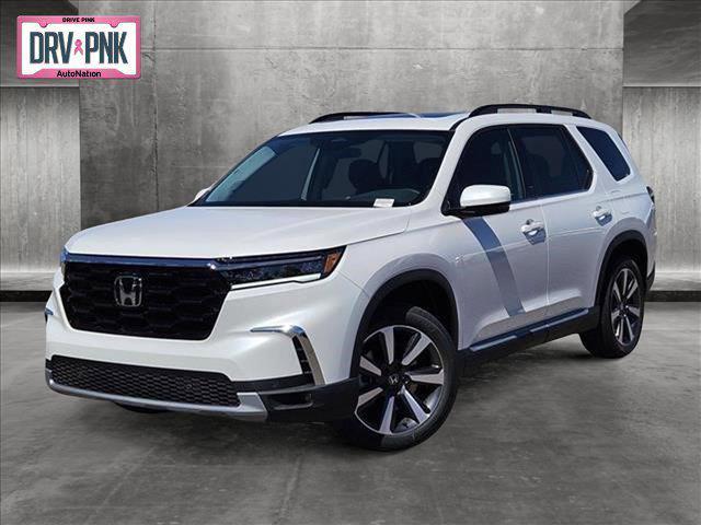 new 2025 Honda Pilot car, priced at $45,823