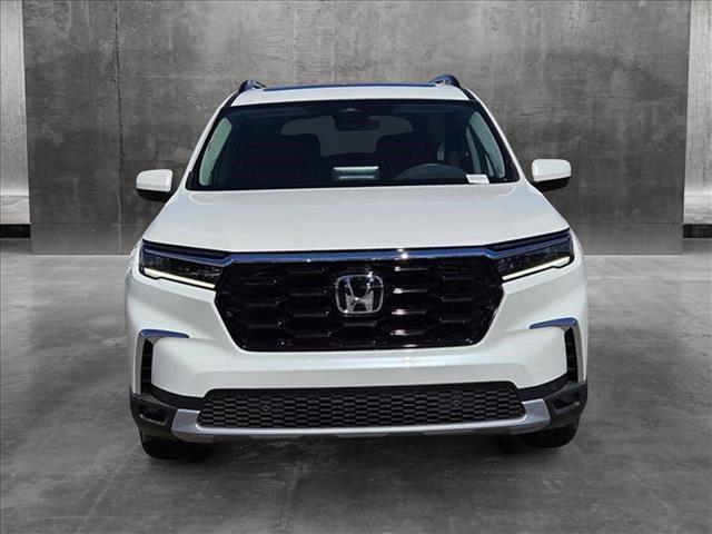 new 2025 Honda Pilot car, priced at $45,823