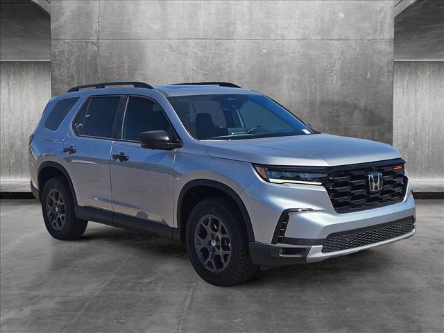 new 2025 Honda Pilot car, priced at $48,196