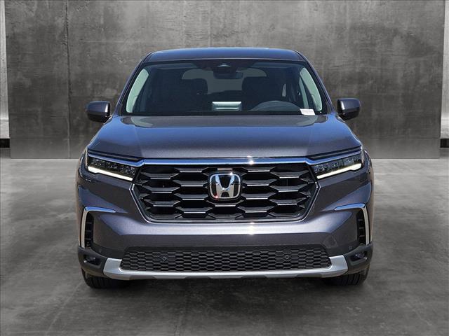 new 2025 Honda Pilot car, priced at $44,595