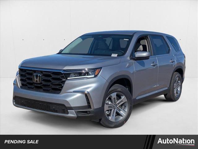 new 2025 Honda Pilot car, priced at $42,661