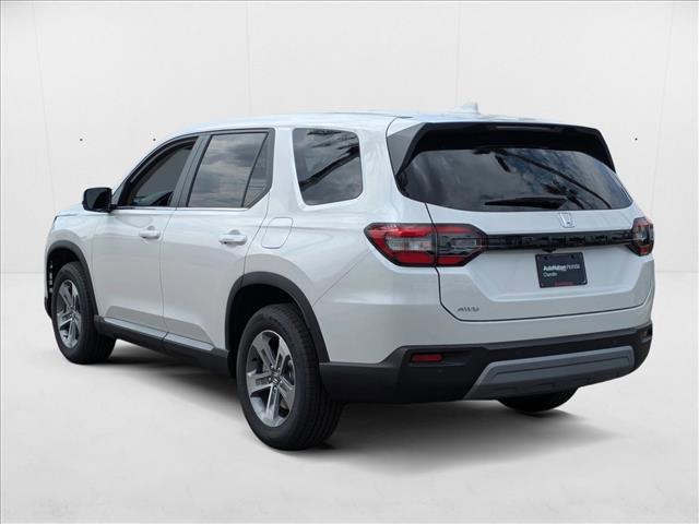 new 2025 Honda Pilot car, priced at $45,670