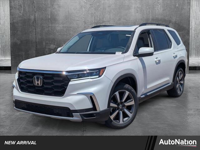 new 2025 Honda Pilot car, priced at $51,505