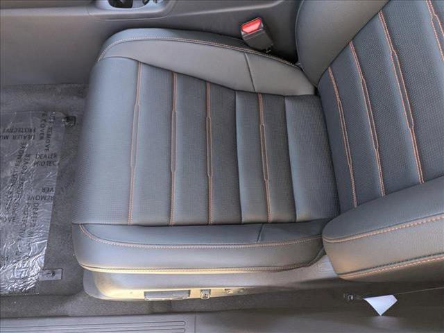 new 2026 Honda CR-V Hybrid car, priced at $39,490