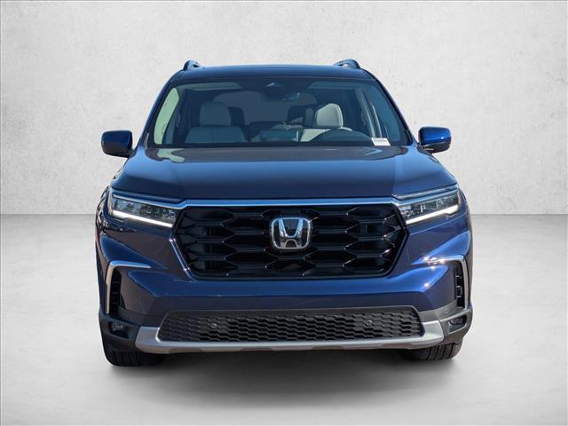 new 2025 Honda Pilot car, priced at $47,464