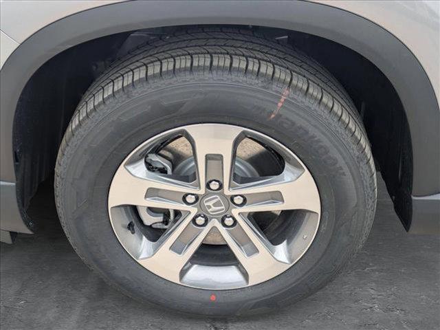 new 2025 Honda Pilot car, priced at $42,661