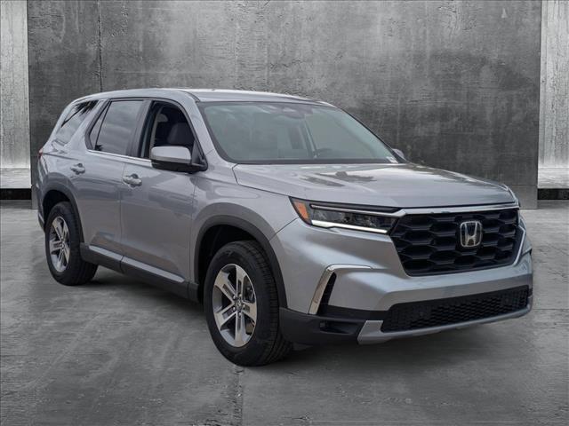 new 2025 Honda Pilot car, priced at $42,661