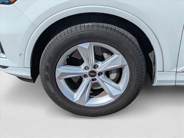 used 2024 Audi Q7 car, priced at $40,995