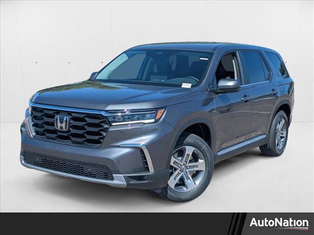 new 2025 Honda Pilot car, priced at $42,661