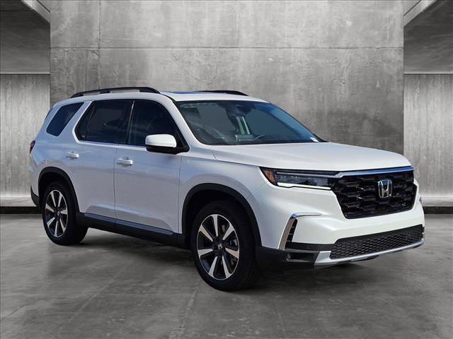 new 2025 Honda Pilot car, priced at $48,060