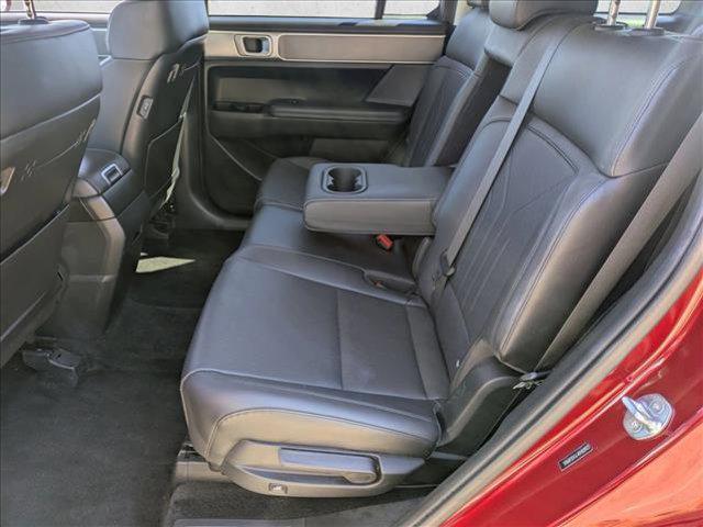 used 2024 Hyundai Santa Fe car, priced at $28,495