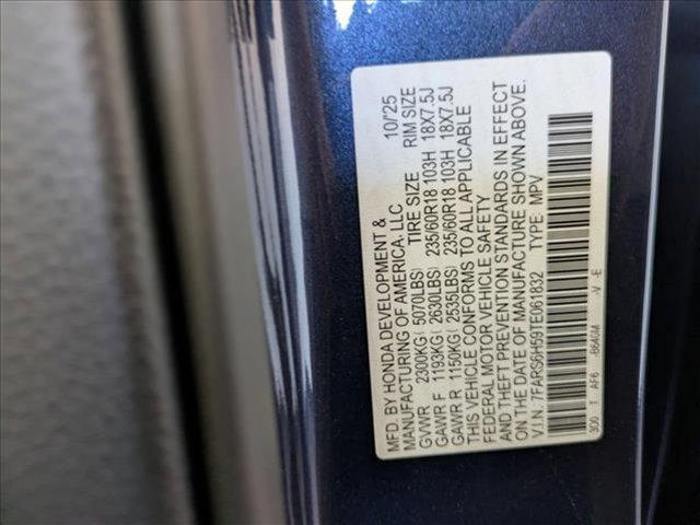 new 2026 Honda CR-V Hybrid car, priced at $37,189