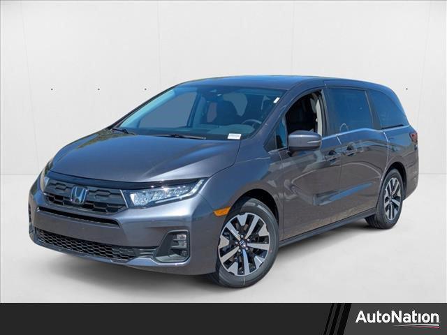 new 2026 Honda Odyssey car, priced at $42,038