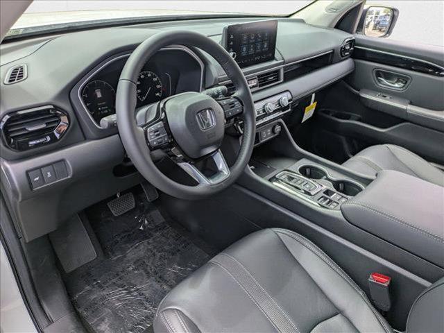new 2025 Honda Pilot car, priced at $49,623