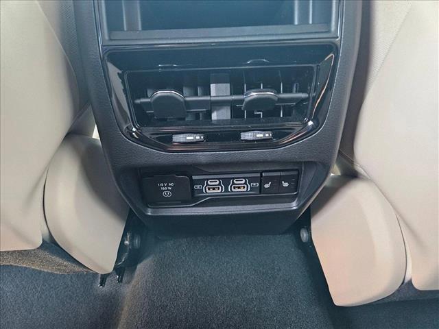 used 2024 Jeep Grand Cherokee car, priced at $41,993