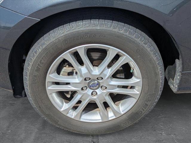 used 2015 Volvo XC60 car, priced at $11,998