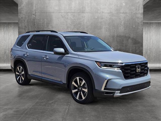 new 2025 Honda Pilot car, priced at $45,519