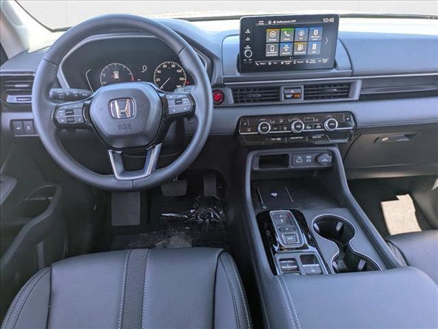 new 2025 Honda Pilot car, priced at $44,995