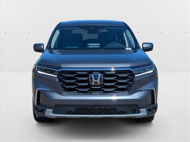 new 2025 Honda Pilot car, priced at $44,995