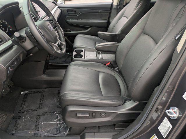 used 2025 Honda Odyssey car, priced at $37,577